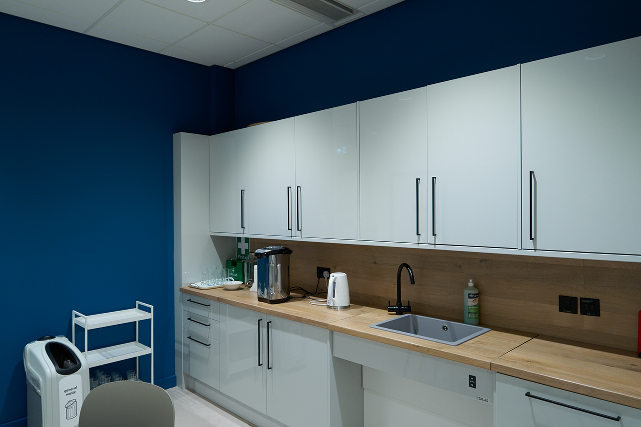 kitchen units and table